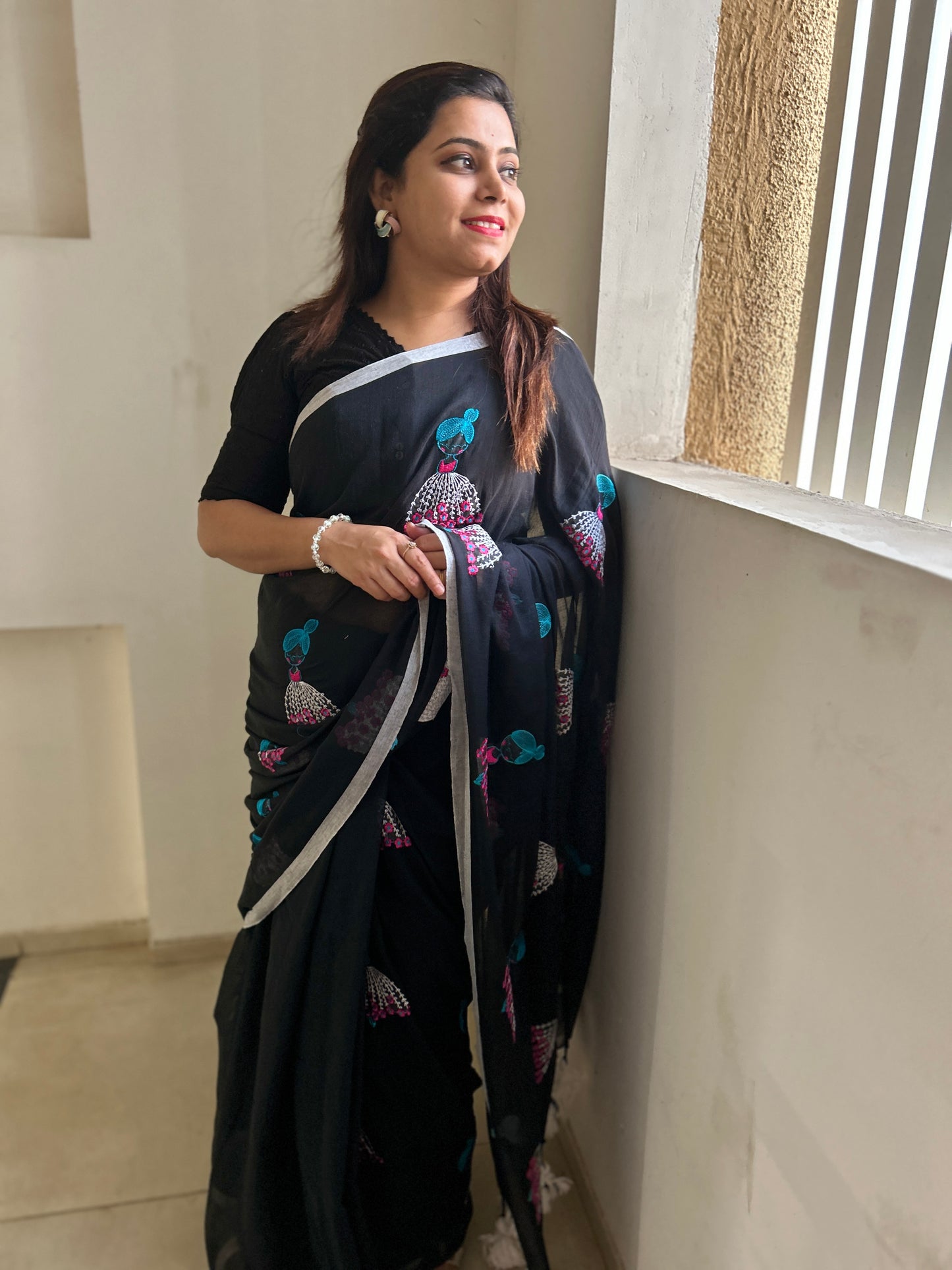 Doll embroidered Mulmul cotton saree