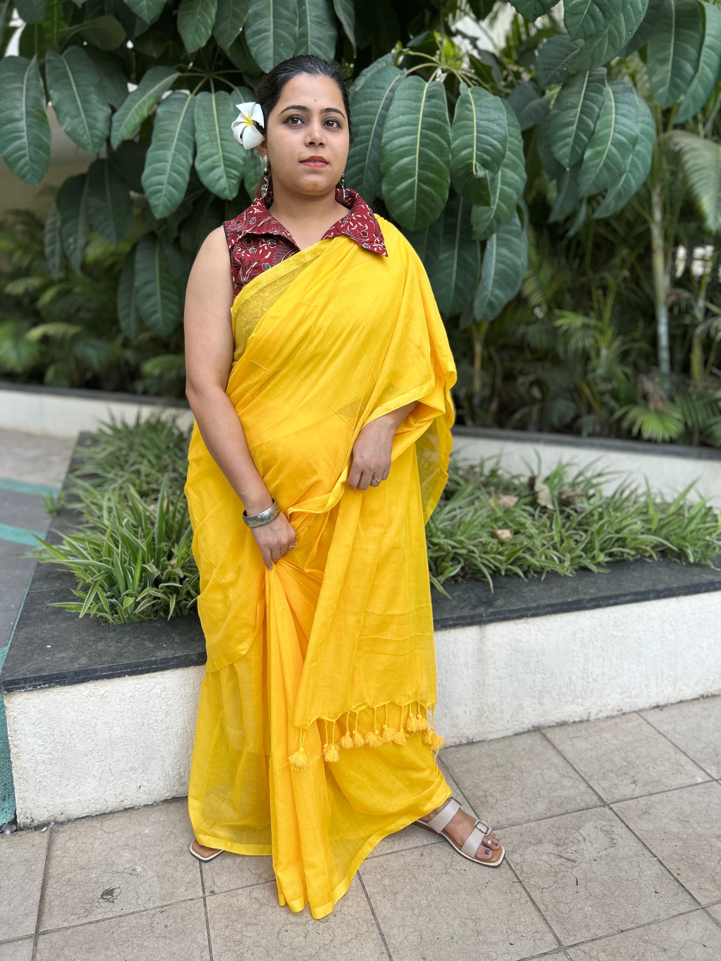 Plain Mulmul cotton Saree